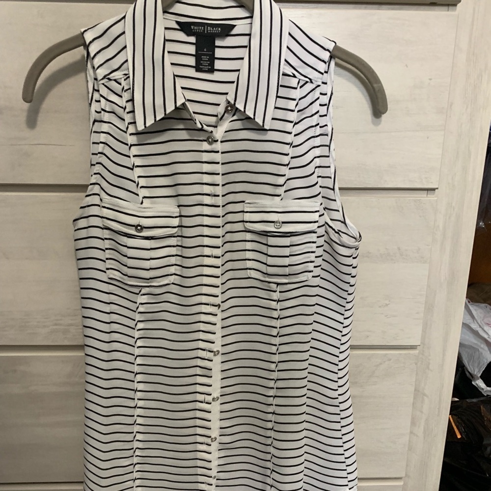 White house black market sleeveless striped blouse